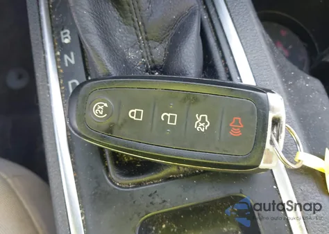 2019 Ford Escape Se from USA, damaged, VIN 1FMCU9GDXKUA98475